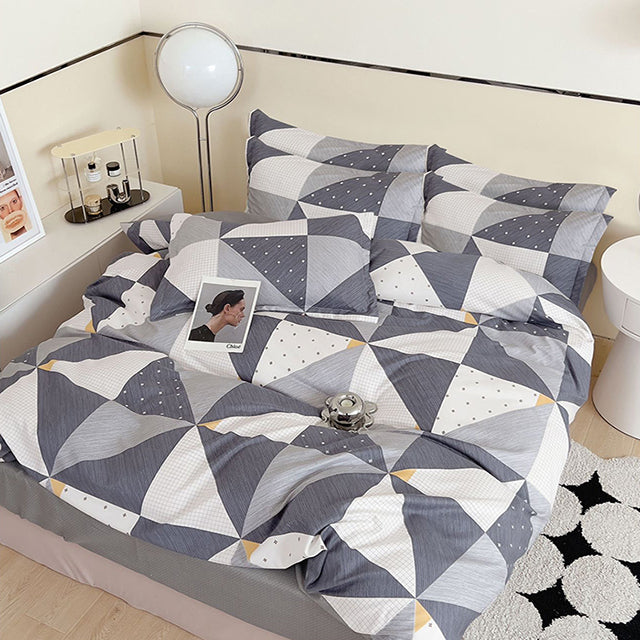 Спално бельо от 100% памук – сиво и бяло с фигурки