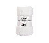 Поларено одеяло Mika - бяло